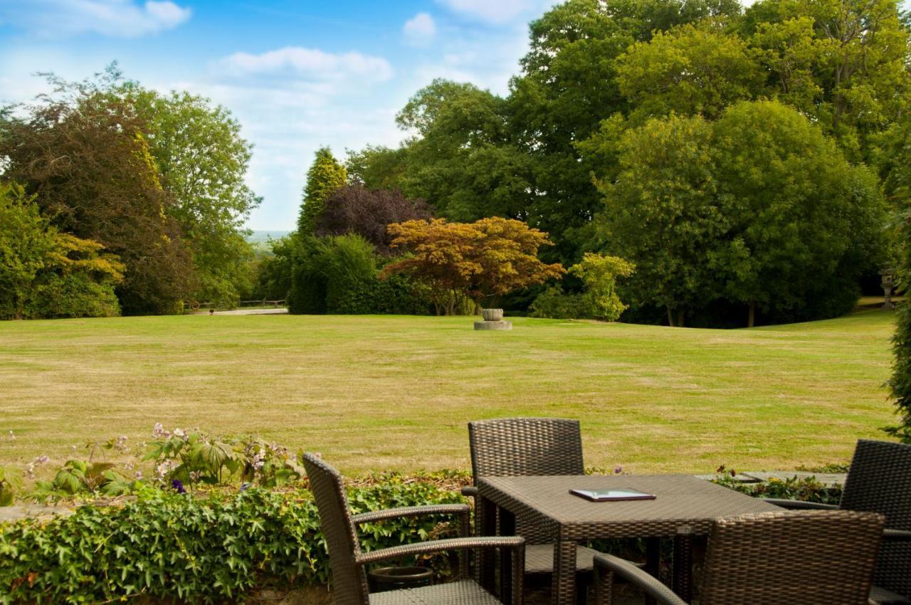 Ghyll Manor Country Hotel Horsham Exterior photo